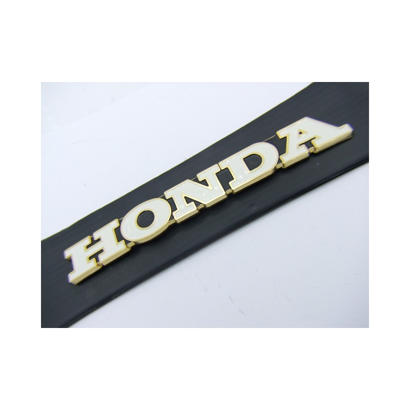 Service Moto Pieces|Reservoir - Embleme HONDA - DROIT - CB500 K Four|La Decoration|49,90 €