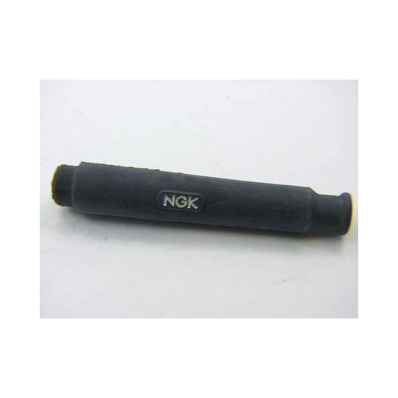 Service Moto Pieces|Anti-parasite - NGK SD-05-FM - 180° - silicone noir - (SD05F)|AntiParasite|12,10 €