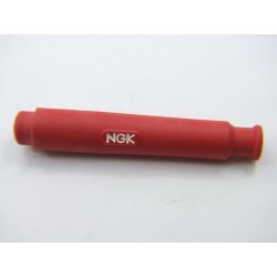 Anti-parasite - NGK SD-05 FM-R - 180° - silicone rouge - (SD05F)