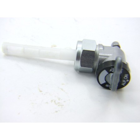 Reservoir - robinet essence - M16 x1.00 - sortie arriere