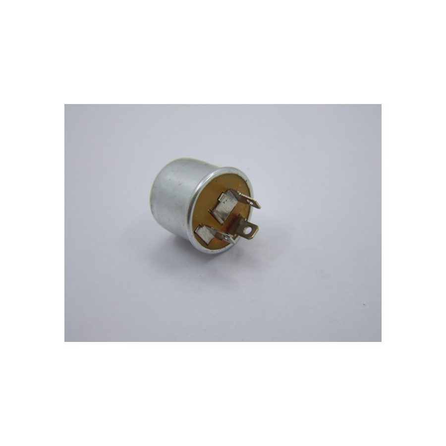 Clignotant - Relai - centrale - 6V / 2x8w +1.5w - 3 Poles