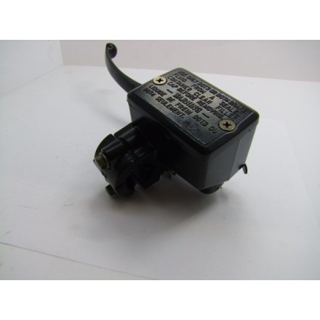 Service Moto Pieces|Embrayage - Maitre cylindre hydraulique - Complet|Produit Phare|69,90 €