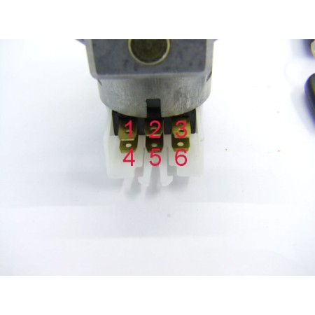 Ensemble, Contacteur + bouchon reservoir, 4 broches pour Neiman - 35010MW3610 - CB750 SevenFifty (1998-2002)