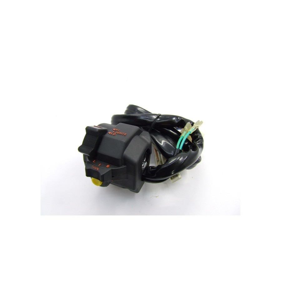 Service Moto Pieces|Comodo - Droit - (demarreur-phare-coupe circuit) - |comodo|130,00 €