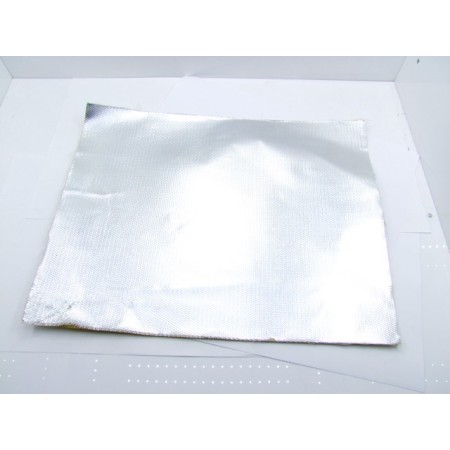 Carenage - Protection thermique - pare chaleur - 25x33cm