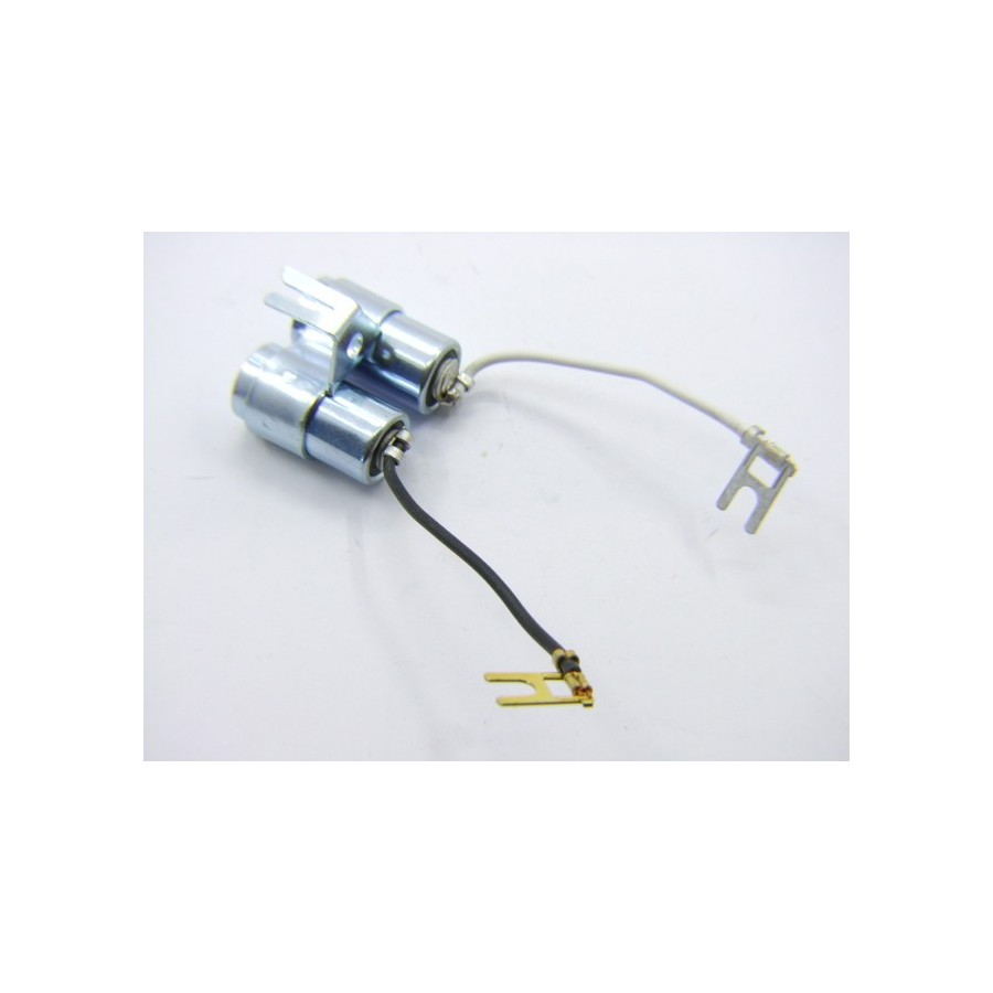 Service Moto Pieces|Allumage - Condensateur - Droit - 31642-18521 - GT250 / GT380 / GT500 ...|Condensateur|13,90 €