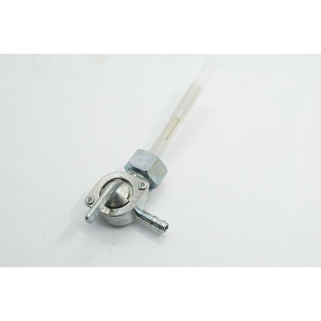 Reservoir - robinet essence - M16 x1.00mm - sortie a Droite - On/Off/Res.