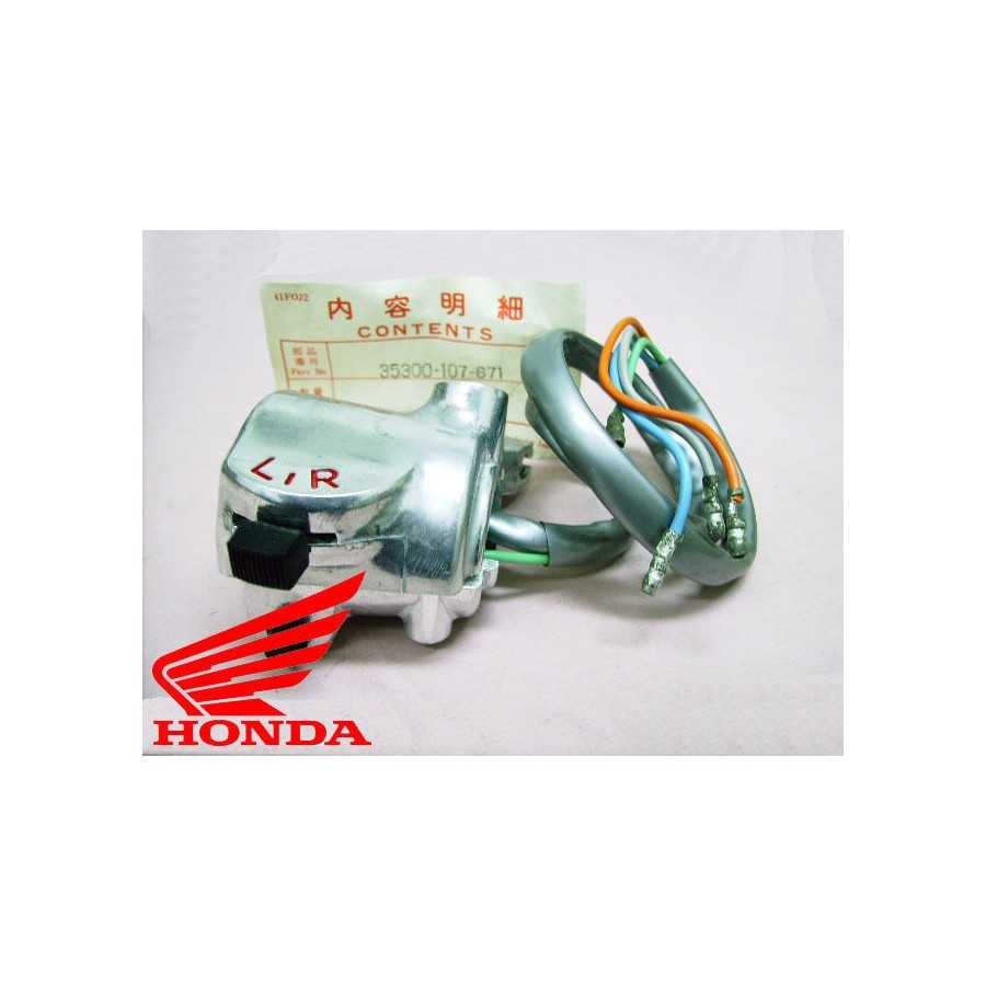 Service Moto Pieces|Garde boue - Arriere - CB500K|Garde boue|0,00 €