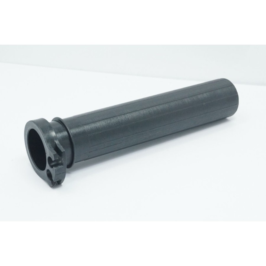 Accelerateur - Tuyau de poignee de gaz - accrochage cable